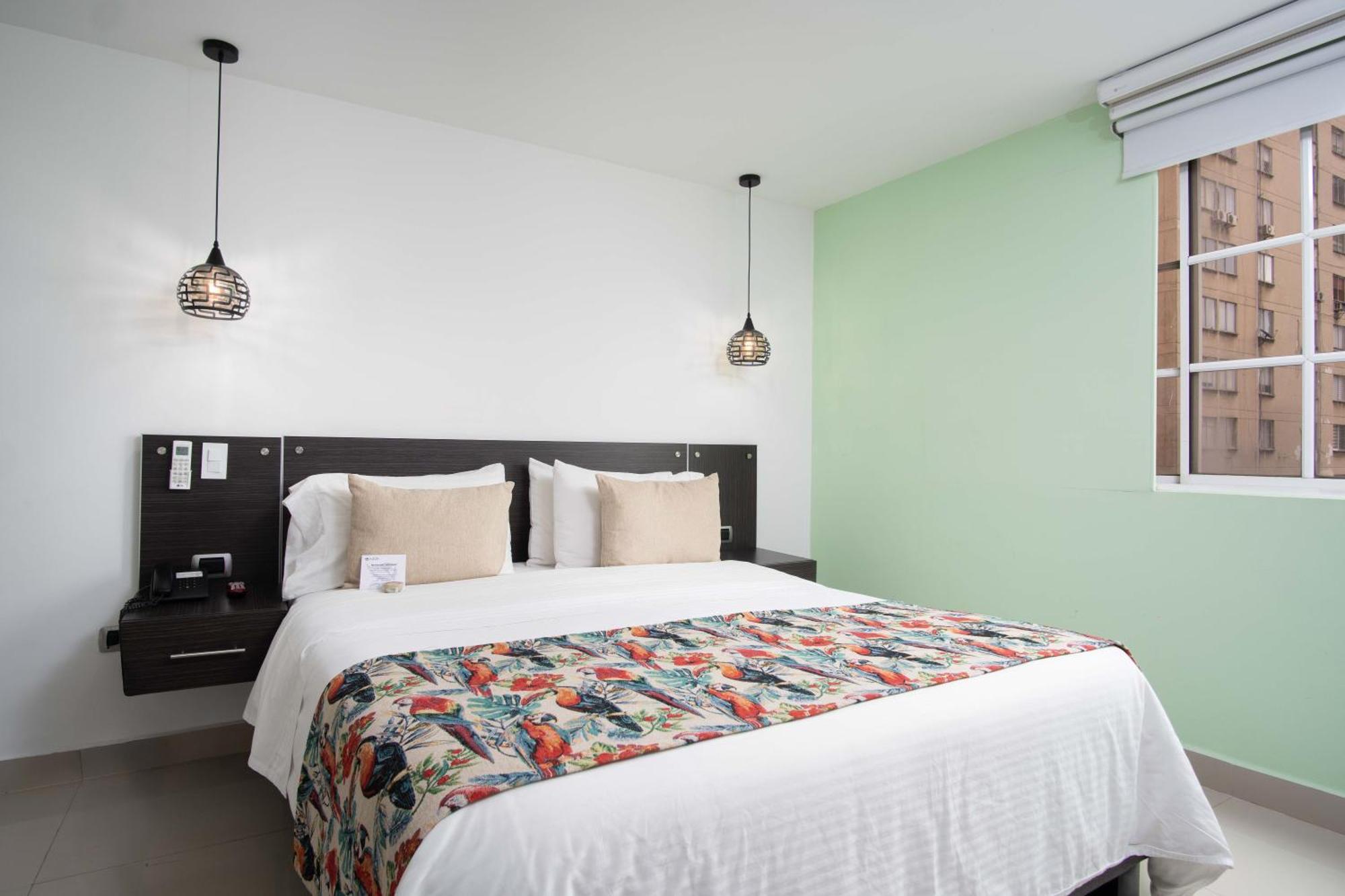 Azor Hotel Cali Versalles Exterior photo
